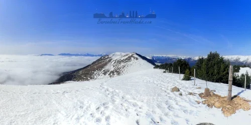 Snow Shoe Hiking in Serra de Montgrony from Campelles