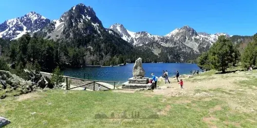 Aigüestortes Sant Maurici Lake & Ratera Waterfall Hiking